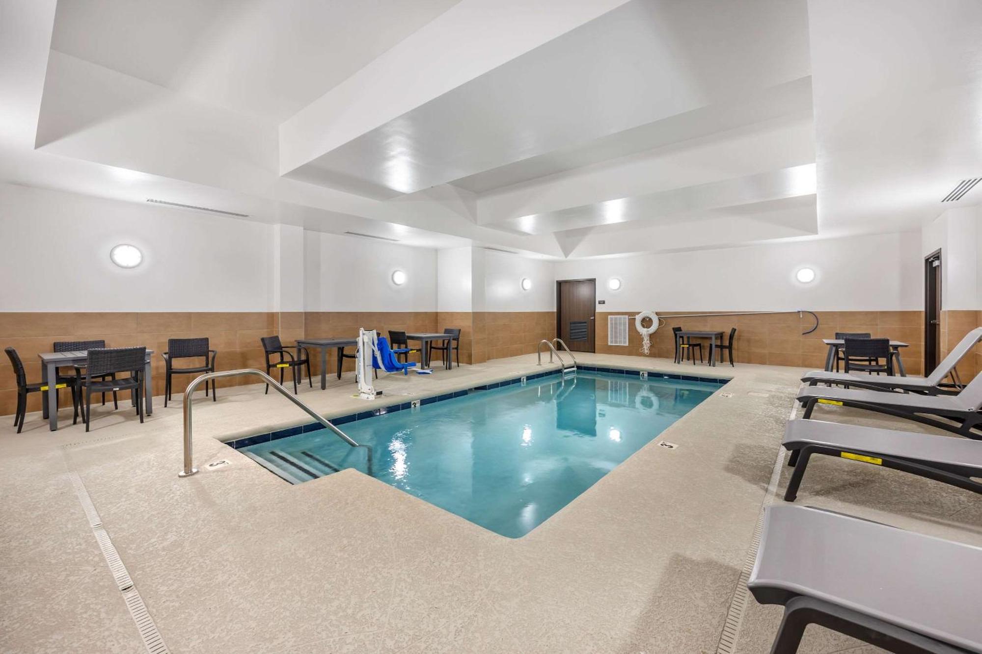 Comfort Inn & Suites 纳什维尔 外观 照片